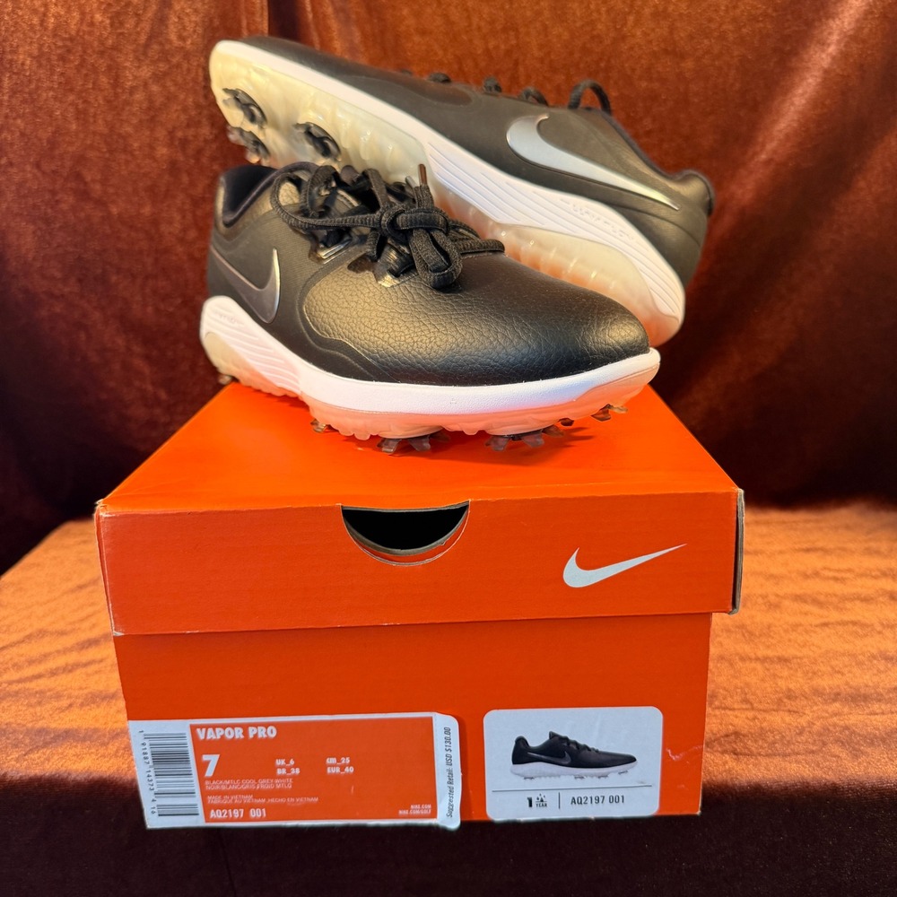 Nike Vapor Pro Golf Shoes Black Metallic Cool Grey AQ2197-001 Mens Size 7 new